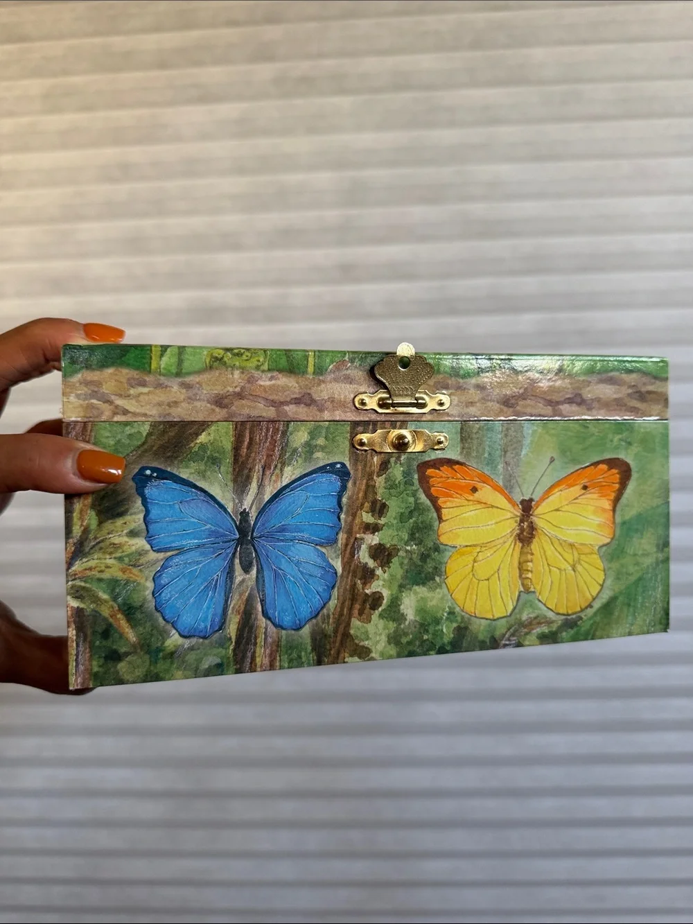 Enchantmints Butterfly Musical Jewelry Box w/  Butterfly Spinner | 2008